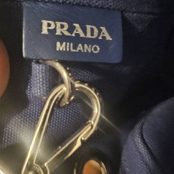 AUTHENTIC PRADA CANAPA 2 way  bag wit attached pouch - Picture 10 of 13